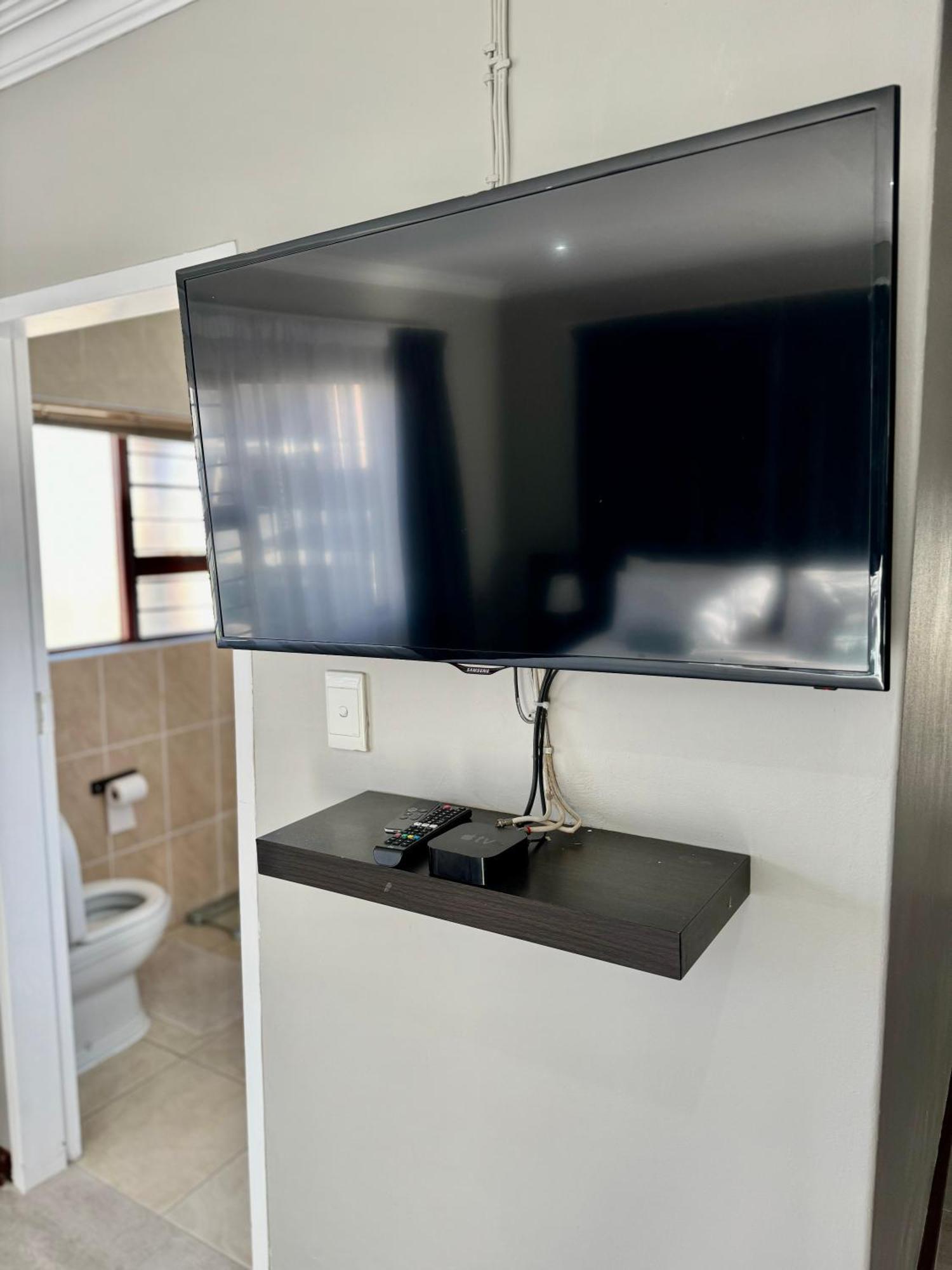 3 Bedroom In Secure Estate Loadshedding Free Casa de Férias *