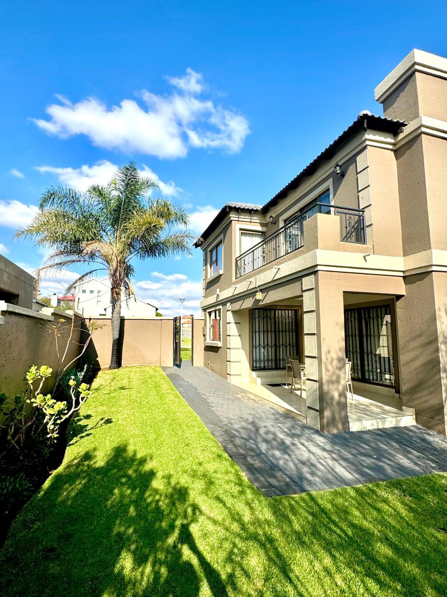 Casa de Férias 3 Bedroom In Secure Estate Loadshedding Free Midrand